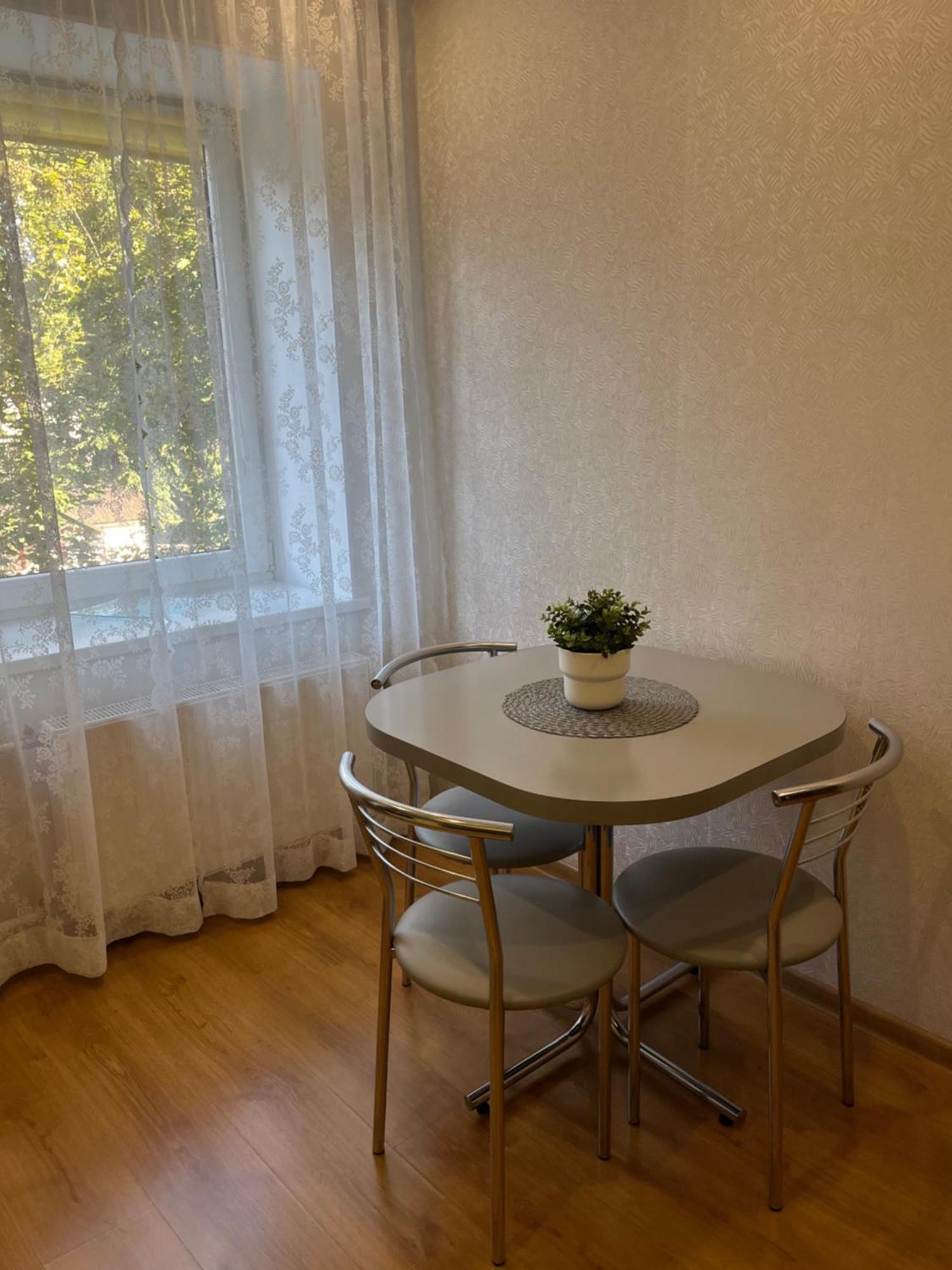 Center Two Bedroom Apartment Daugavpils Exterior photo